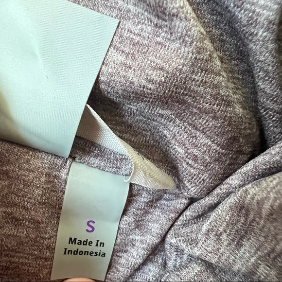 Athleta vest - size small - Picture 8 of 8